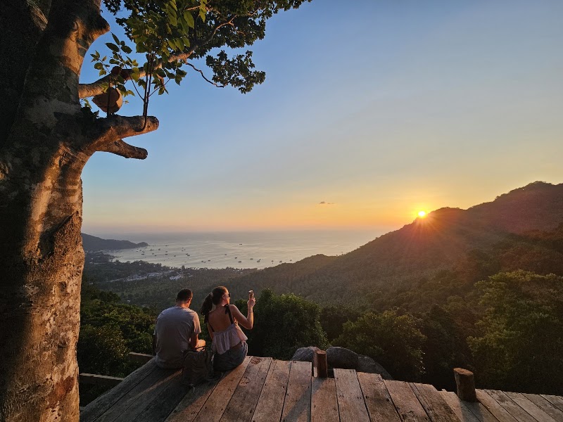 Sunset View Point - Sunset View Point, 4R5P+CJJ Unnamed Road Tambon Ko Tao, Amphoe Ko Pha-ngan, Chang Wat Surat Thani 84280, Thailand
