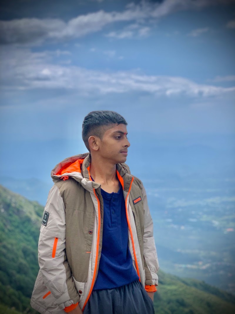 Choudhary bike rental service(bike on rent) - Choudhary bike rental service(bike on rent) DAV Girls hostel gali, New Kangra, Kangra, Himachal Pradesh 176001, India