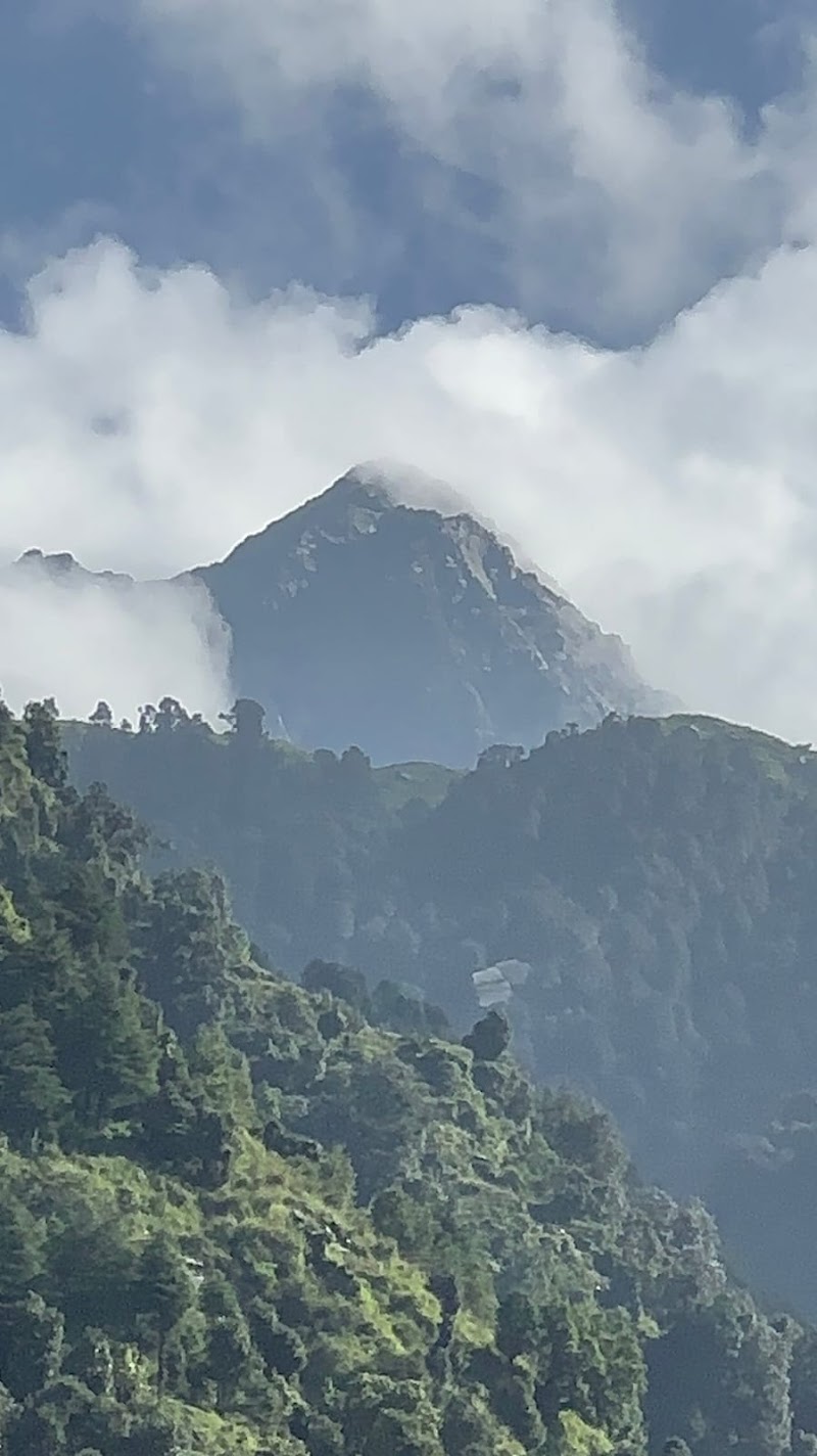 Hotel Cloud Height - Hotel Cloud Height Jogiwara Rd, near ekant lodge, McLeod Ganj, Dharamshala, Himachal Pradesh 176215, India
