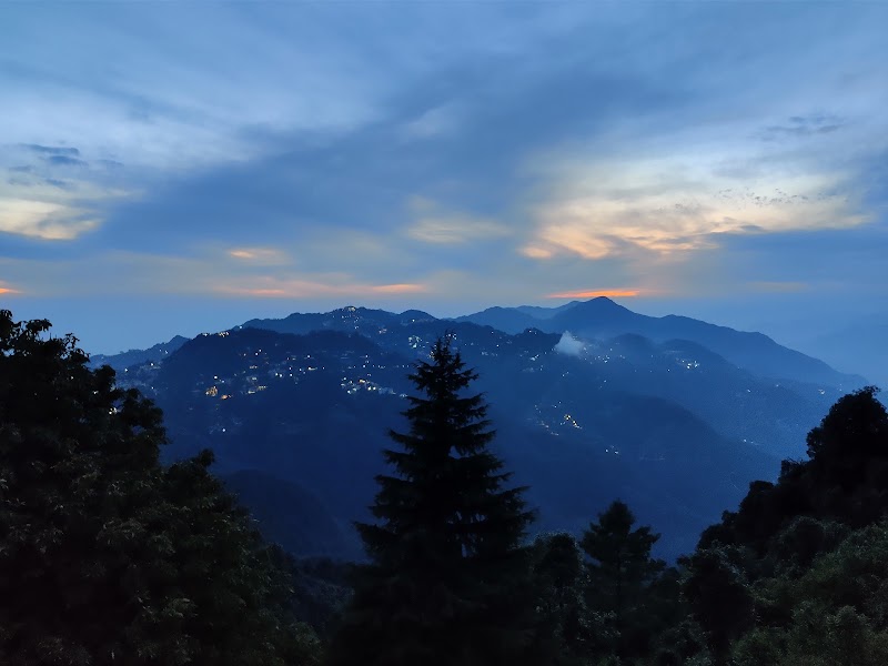 Lal Tibba Scenic Cafe - Lal Tibba Scenic Cafe Lal Tibba Binoculars bazar, Road, Naya Mohalla, Landour, Mussoorie, Uttarakhand 248179, India