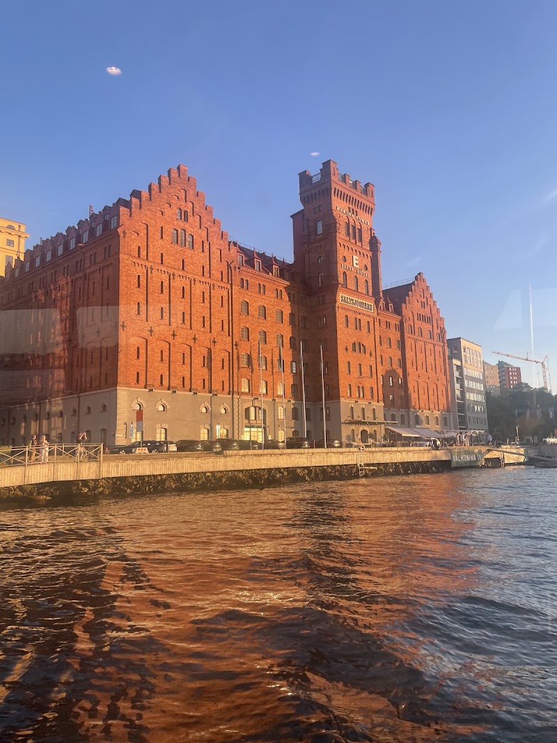 Vana Spa, Saltsjöqvarn (Stockholm) - Vana Spa, Saltsjöqvarn (Stockholm), Saltsjöqvarns kaj 25, 131 71 Nacka, Sweden