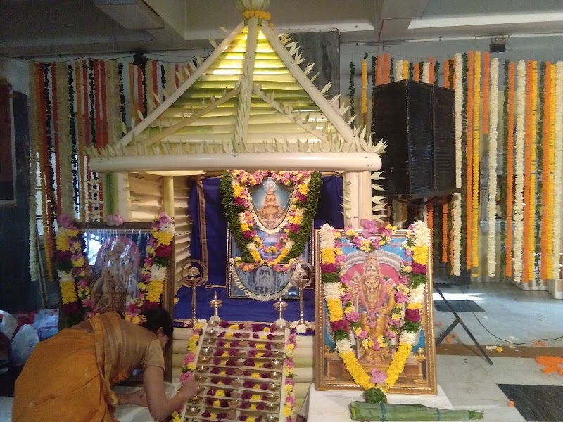 Shri Siddhi Ganesh Mandir - Shri Siddhi Ganesh Mandir Plot No, 4502, Shri Ganesh Mandir Marg, near Bihari Market, Sector 28, DLF Phase IV, Gurugram, Haryana 122002, India