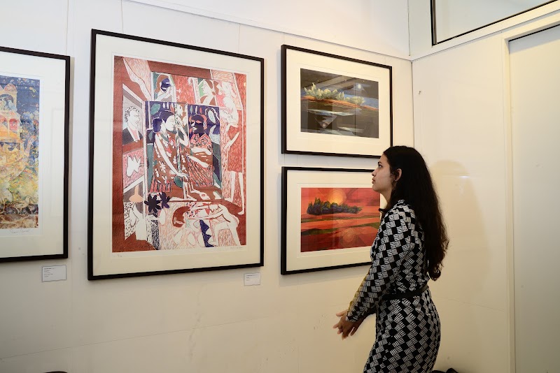 The Serigraph Studio - The Serigraph Studio Sunbeam Apartments, 1, Perry Cross Rd, Bandra West, Mumbai, Maharashtra 400050, India