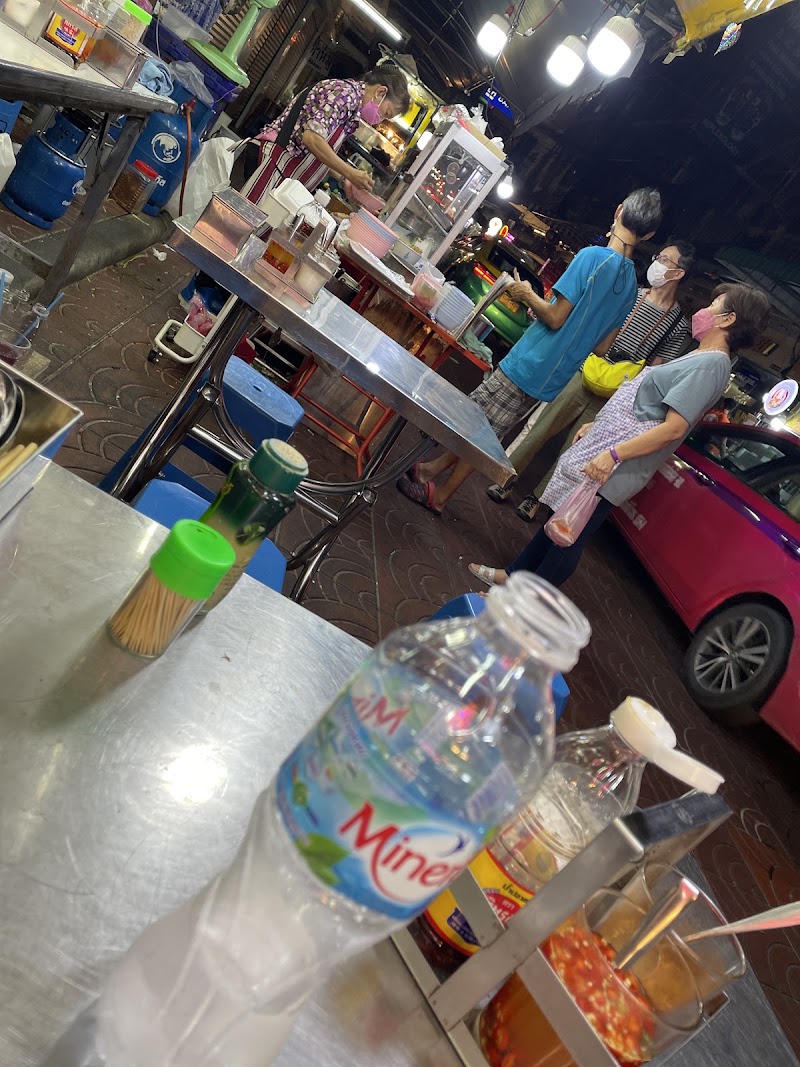 Chinatown Store Noodles - Chinatown Store Noodles 35 Phadung Dao Rd, Khwaeng Samphanthawong, Khet Samphanthawong, Krung Thep Maha Nakhon 10100, Thailand