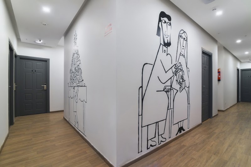 Townhouse by OYO Zodiac Near Botanic Garden of Indian Republic - Townhouse by OYO Zodiac Near Botanic Garden of Indian Republic Plot No.2, near Green Valley Chowk, A block, Sector 48, Noida, Uttar Pradesh 201301, India