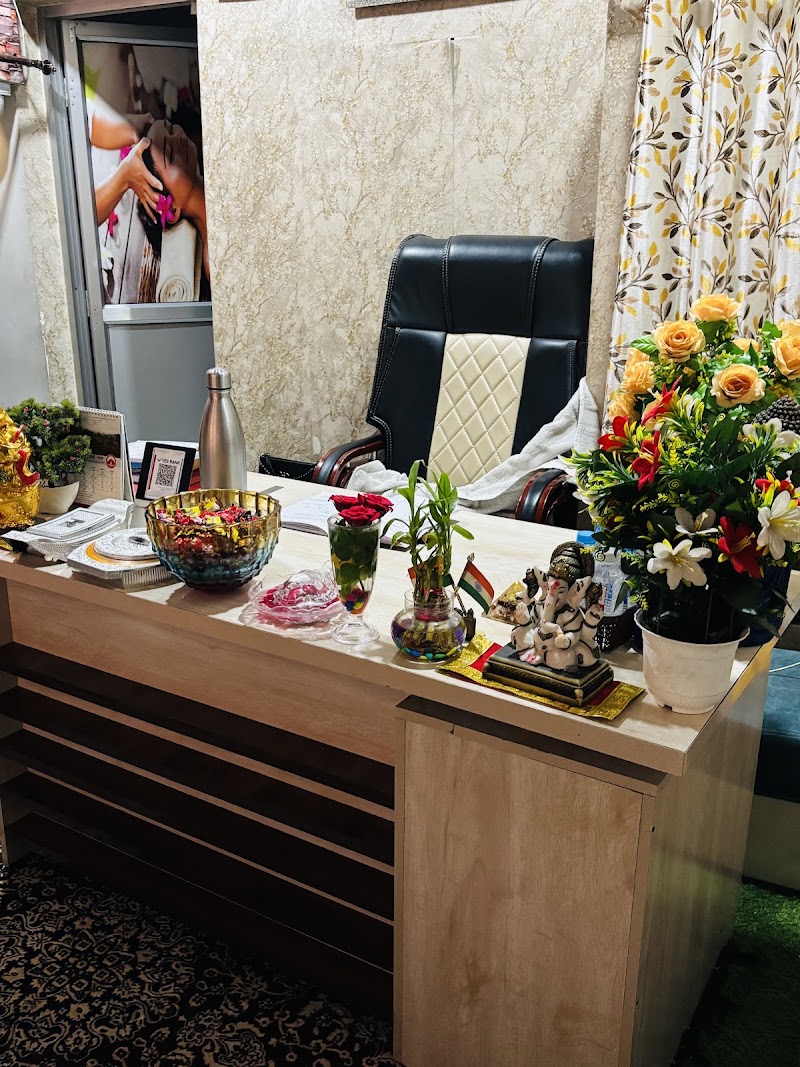Meraki Spa - Meraki SPA, Bazar Road, near Maina restaurant, beside SBI ATM, Changurabhata, Raipur, Chhattisgarh 492013, India