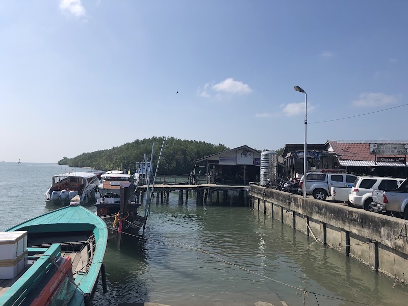 Bang Rong Pier Phuket