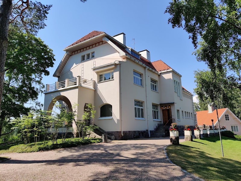 Tamminiemi - Tamminiemi, Seurasaarentie 15, 00250 Helsinki, Finland