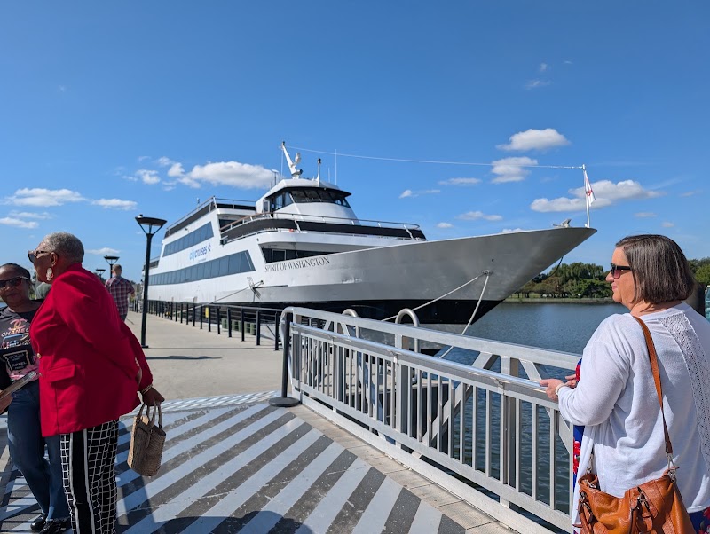 DC Boat Tours & Charters