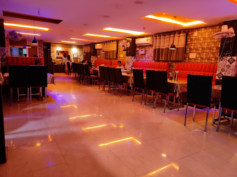 Swagat Hotel - Swagat Hotel, Opp. Jewellery World, V.S.S Marg, Hans Nagar, Sambalpur, Odisha 768001, India