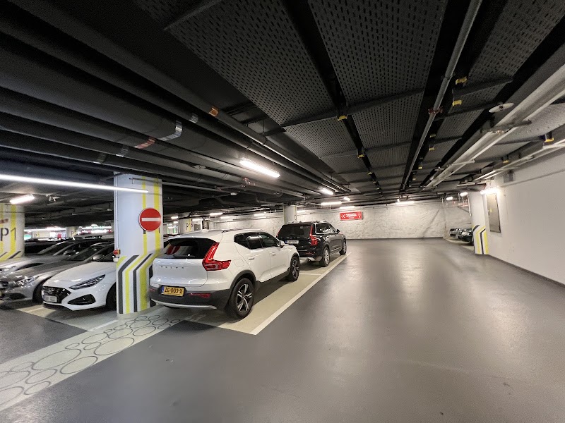 [P] Parking Palladium - [P] Parking Palladium, Náměstí Republiky, 110 00 Praha 1-Nové Město, Czechia
