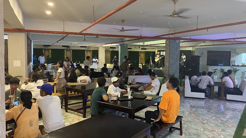 Bantawa Family Restaurant - Bantawa Family Restaurant DHM MALL, N S ROAD Top floor, Reliance SMART, Jaigaon, West Bengal 736182, India