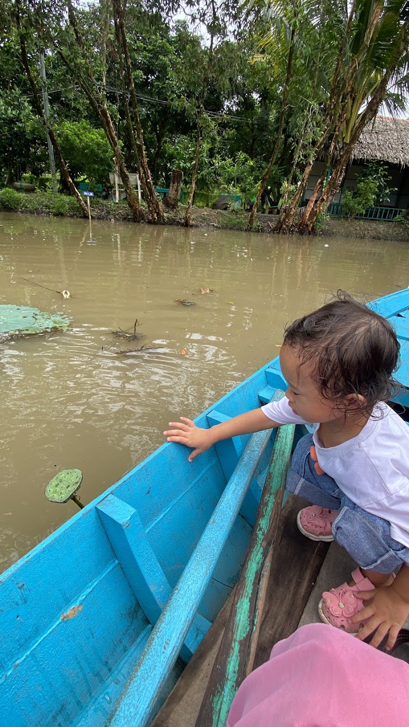 Khu Du Lịch Lung Tràm - Khu Du Lịch Lung Tràm, Nhon Ai, Can Tho, Vietnam