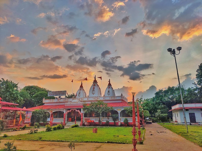 Kashi Vishwanath Temple - Kashi Vishwanath Temple VV42+CRF, Barodiya Ema, Madhya Pradesh 453551, India
