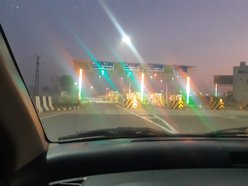 Jaipur - Delhi Expressway - Jaipur - Delhi Expressway Jaipur - Delhi Expy, Jaipur, Rajasthan, India