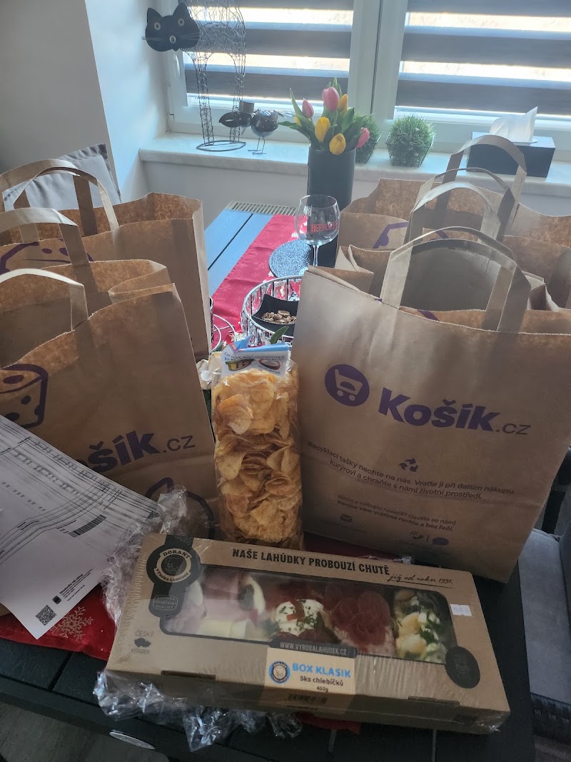 Košík.cz Praha - Košík.cz Praha Evropská 11/2758, 160 00 Praha 6, Czechia