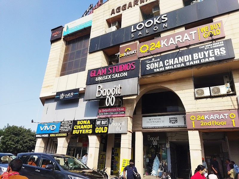 Sector 4 Market - Sector 4 Market, సెంట్రల్ రోడ్డు, Pocket 1, Sector 4, Dwarka, Delhi, 110078, India