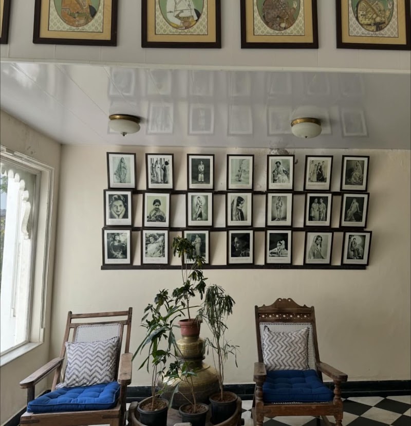 Udai Kothi - Udai Kothi Chand Pole Road Opp Chand Pole On, HMMJ+24R, Hanuman Ghat Marg, Chand Pole, Pichola, Udaipur, Rajasthan 313001, India
