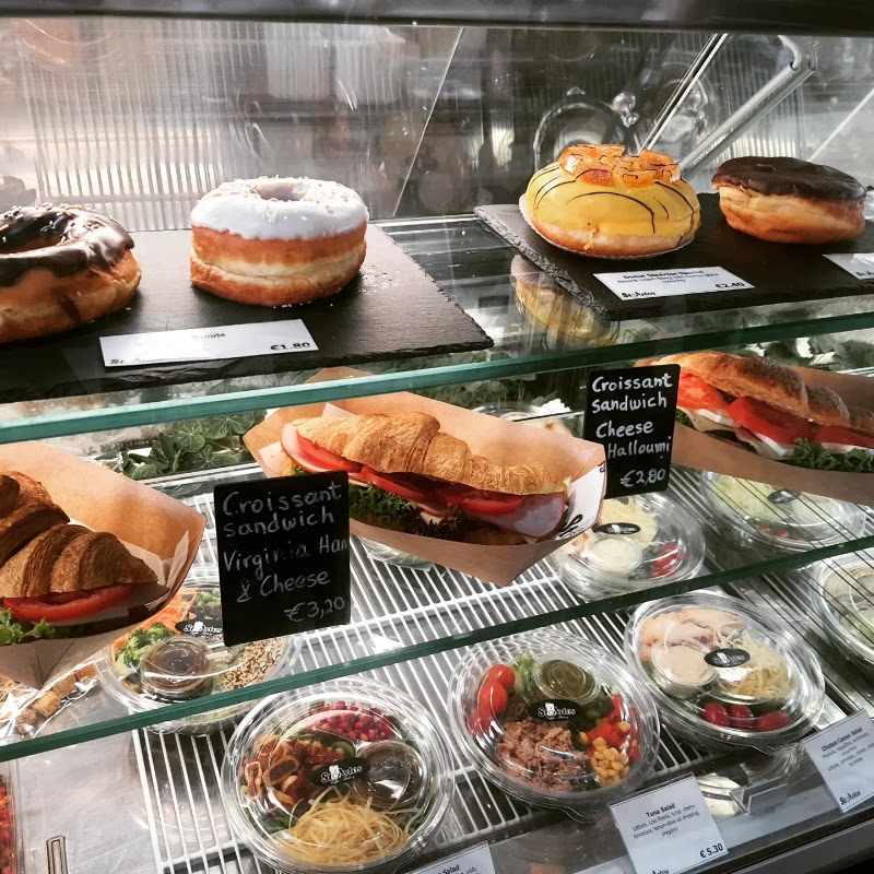 StoArtos Coffee Bakery - StoArtos Coffee Bakery Ayiou Lazarou 11, Larnaka 6025, Cyprus