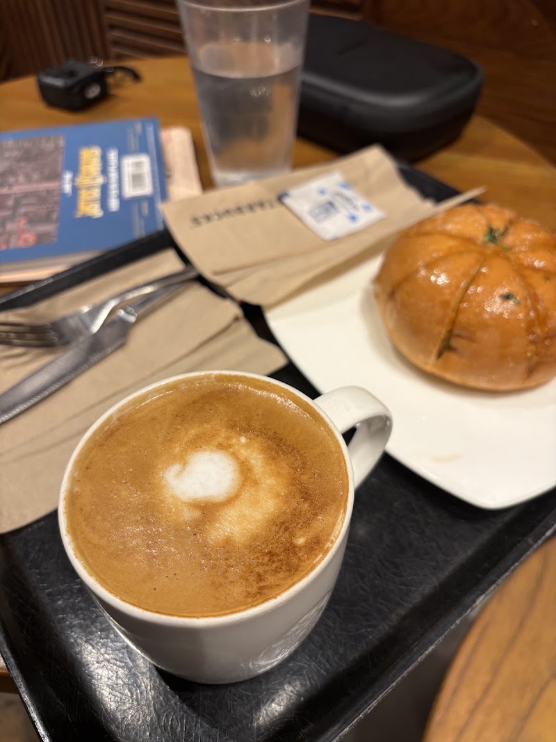 Starbucks - Starbucks 756, 80 Feet Rd, 4th Block, Koramangala, Bengaluru, Karnataka 560034, India