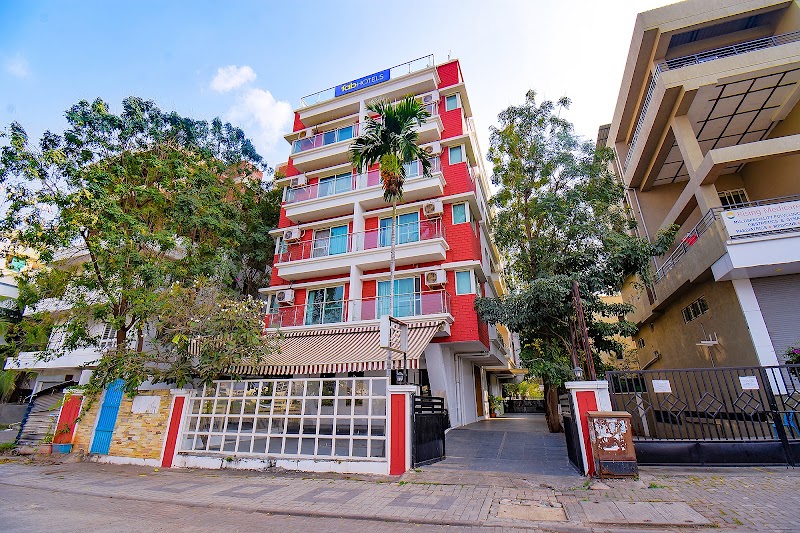 Hotel Sky Vista Homes - Hotel in Kharadi, Pune