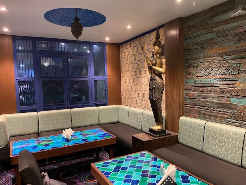 Chill N Grill - Chill N Grill Poonam Arcade, Residency Rd, Sadar, Nagpur, Maharashtra 440001, India
