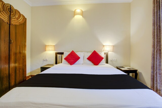 Capital O 322 Sea Breeze Candolim - Capital O 322 Sea Breeze Candolim, Opp Village Panchayat Murrod, Candolim, Goa, Candolim, Goa 403515, India