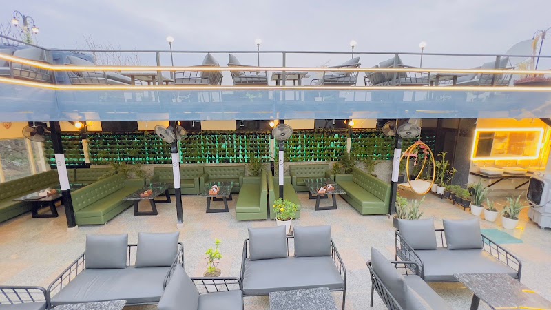 Royal Sky Bar and Lounge - Royal Sky Bar and Lounge 131-132, Opposite Medical College, Sindhi Colony, Sector-E, Shastri Nagar, Jodhpur, Rajasthan 342003, India