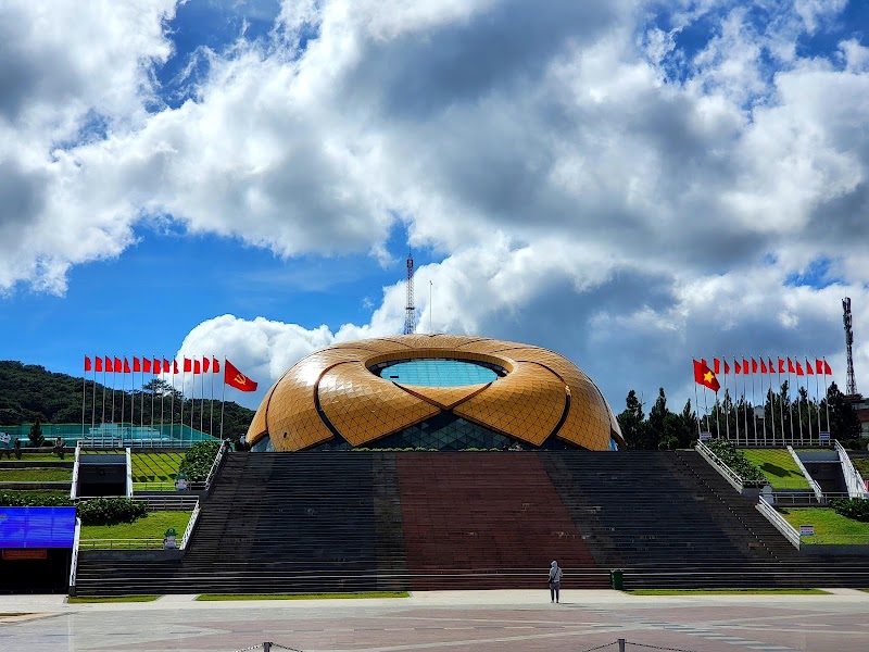 Lâm Viên Square - Lâm Viên Square Đ. Trần Quốc Toản, Xuân Hương - Đà Lạt, Lâm Đồng, Vietnam