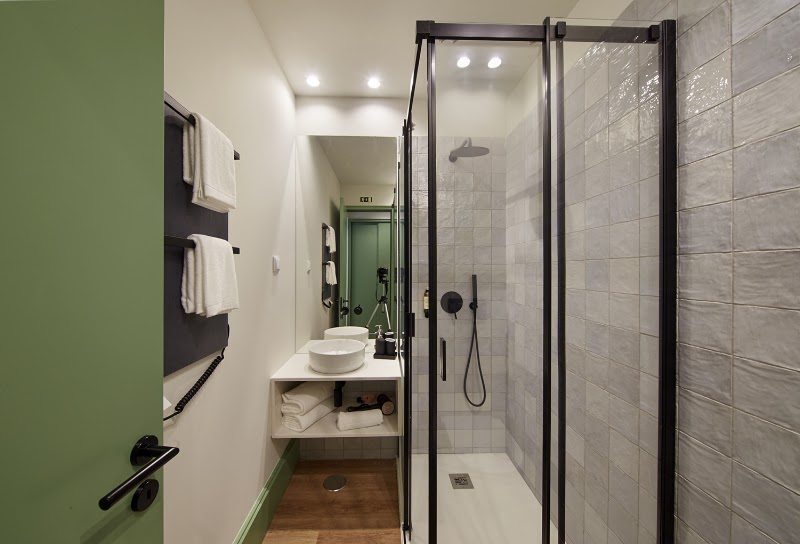 Sintra Green Chalet Bed & Breakfast - Sintra Green Chalet Bed & Breakfast R. Veiga da Cunha 18, 2710-627 Sintra, Portugal