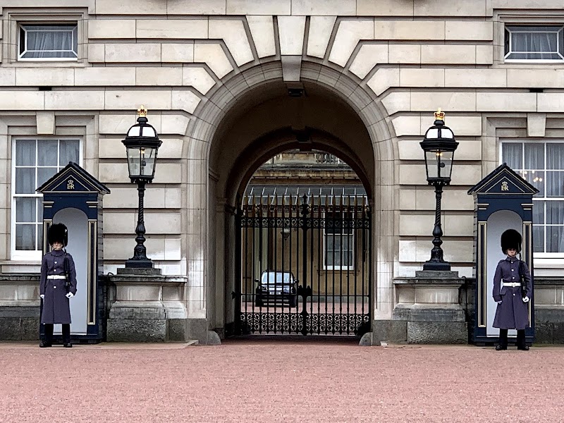 Buckingham Palace - Buckingham Palace London SW1A 1AA, UK