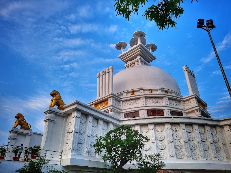 Dhauli Shanti Stupa - Dhauli Shanti Stupa to Puri road, Bhubaneswar, Dhauli, Odisha 751002, India
