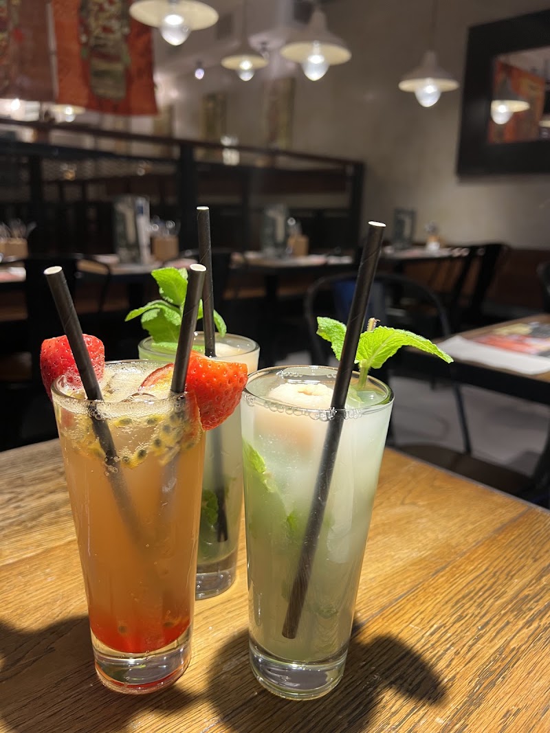 Banana Tree West Hampstead - Banana Tree West Hampstead 237-239 W End Ln, London NW6 1XN, UK