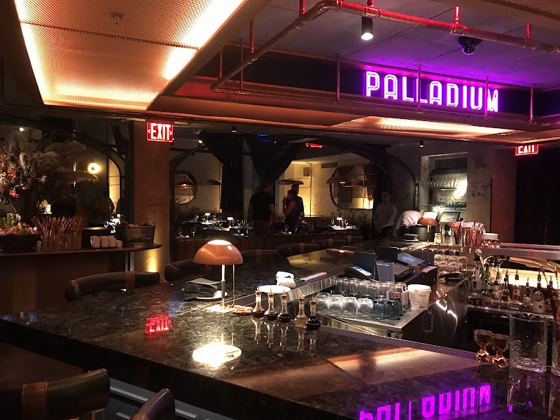 Moxy NYC East Village - Moxy NYC East Village 112 E 11th St, New York, NY 10003, USA