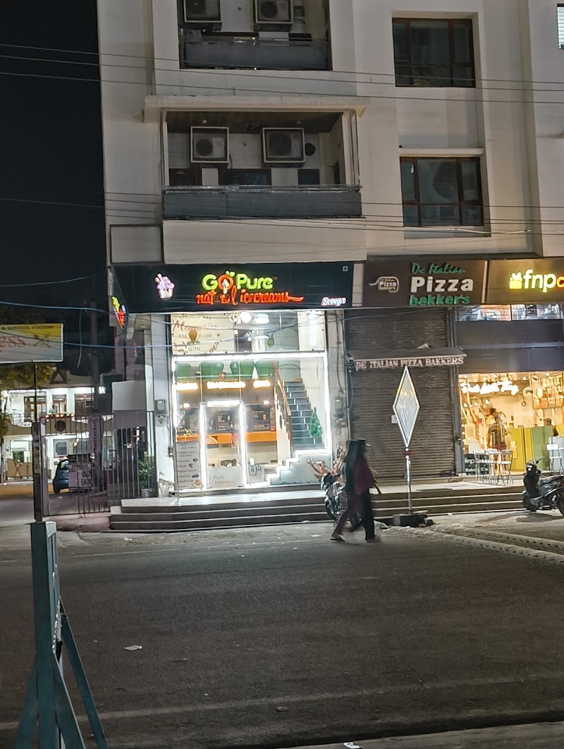 FNP Cakes - Cake Delivery in Talwandi, Kota - FNP Cakes - Cake Delivery in Talwandi, Kota, Shop No 1, 5B26 In Front Allen Samunnat, Sector - 5, Talwandi, Kota, Rajasthan 324005, India