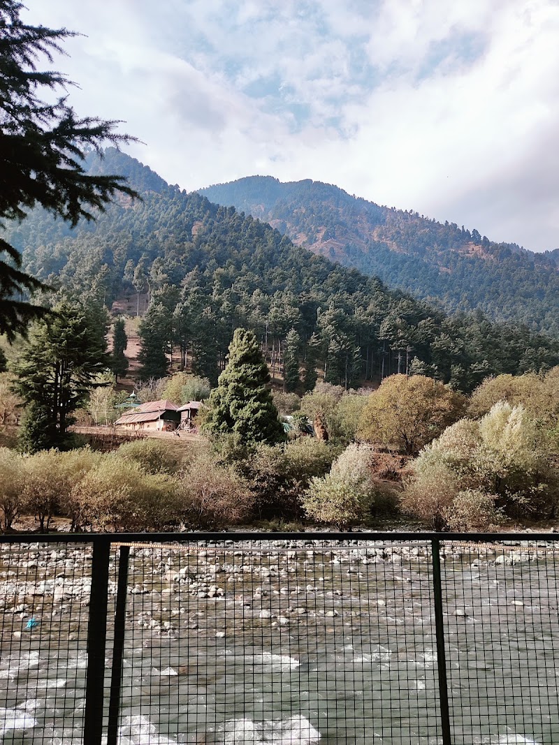 The Riverside Cottage Pahalgam - The Riverside Cottage Pahalgam Langanbal, Pahalgam, 192126