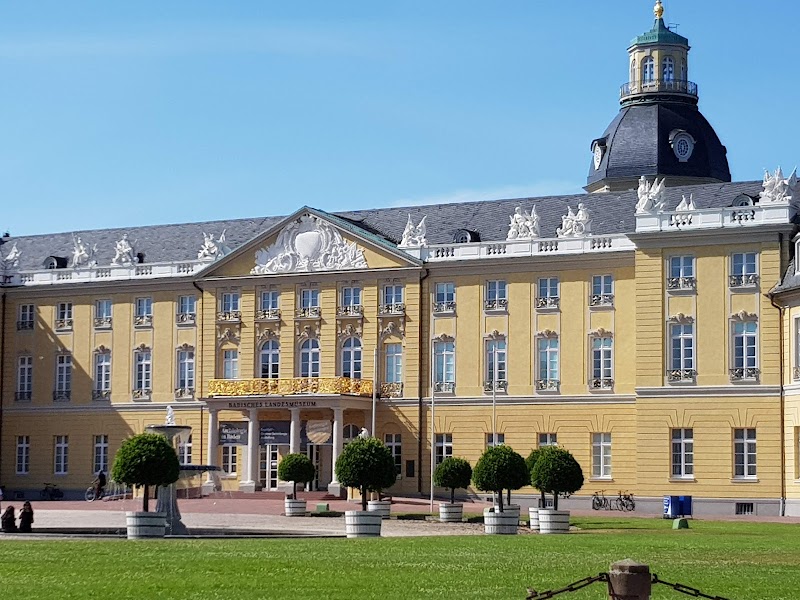 Karlsruhe Palace - Karlsruhe Palace, Schloßbezirk 10, 76131 Karlsruhe, Germany
