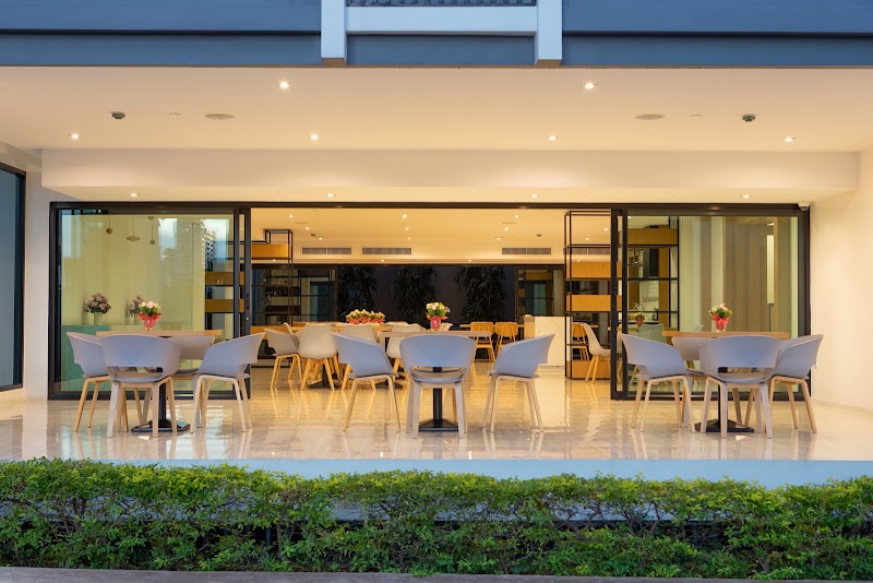 Fourium Pattaya Hotel & Serviced Residence - Fourium Pattaya Hotel & Serviced Residence 338 221-224 Pratamnak Rd, Muang Pattaya, Amphoe Bang Lamung, Chang Wat Chon Buri 20150, Thailand