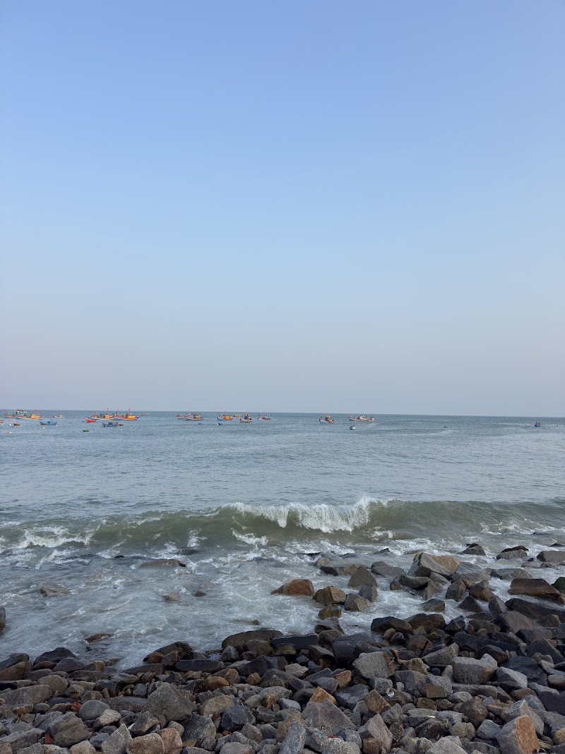 Bãi Bến Nồm - Bãi Bến Nồm, V7GV+M78, Xương Lý, Quy Nhon Dong, Gia Lai, Vietnam