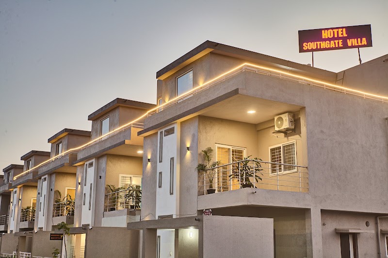 Southgate Villa Hotel near Bangalore International Airport - Southgate Villa Hotel near Bangalore International Airport Kempegowda International Airport, Mutthugadahalli, Bengaluru, Karnataka 562149, India