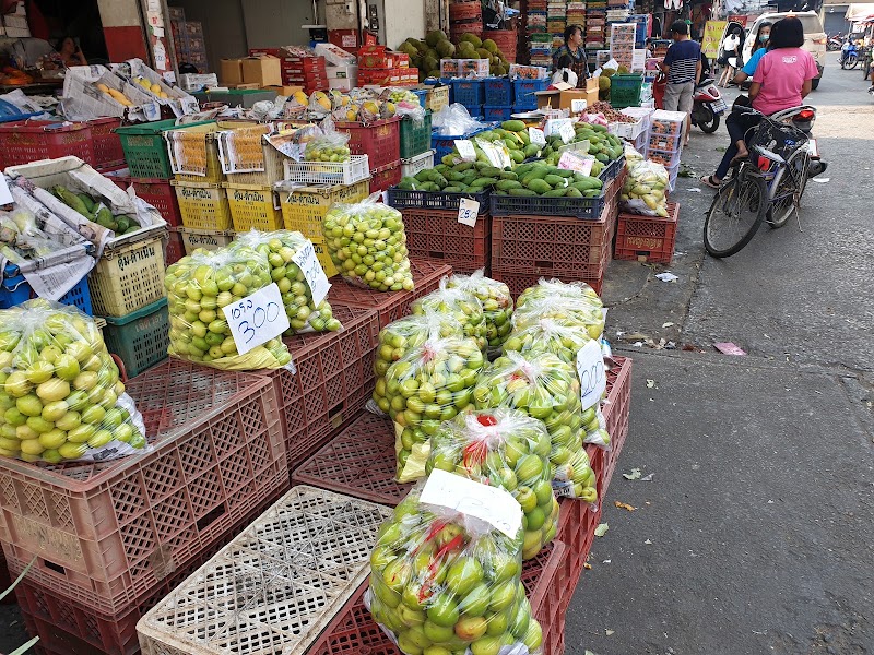 Fresh Fruits Market, Chiang Mai - Fresh Fruits Market, Chiang Mai QXWX+FM4, Chang Moi Sub-district, Mueang Chiang Mai District, Chiang Mai 50300, Thailand