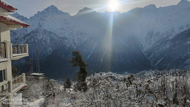 Parul Homestay Kalpa - Parul Homestay Kalpa The Kinner Kailash, near HPTDC Hotel, Kalpa, Saryo, Himachal Pradesh 172108, India