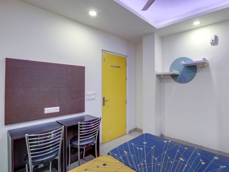 Stanza Living Cardiff House | PG for Males in Laxmi Nagar - Stanza Living Cardiff House | PG for Males in Laxmi Nagar K-115-122, Mangal Bazar, Guru Ram Das Nagar, Laxmi Nagar, New Delhi, Delhi, 110092, India