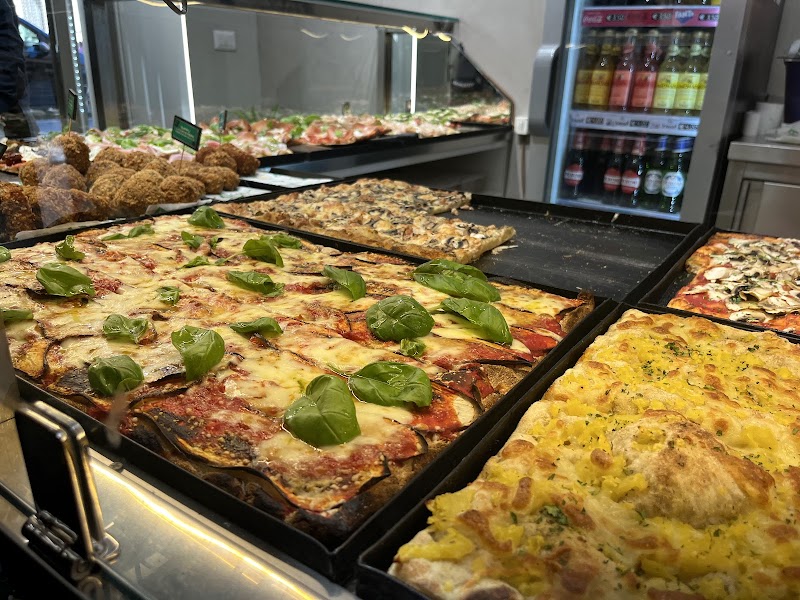 Bona | Pizza Roma [ Corso Vittorio Emanuele ] - Bona | Pizza Roma [ Corso Vittorio Emanuele ], Corso Vittorio Emanuele II, 8, 00186 Roma RM, Italy