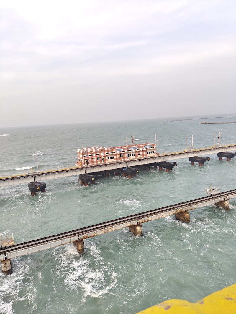 Pullivasal Island - Pullivasal Island, 65RM+2W, Pamban, Tamil Nadu 623518, India
