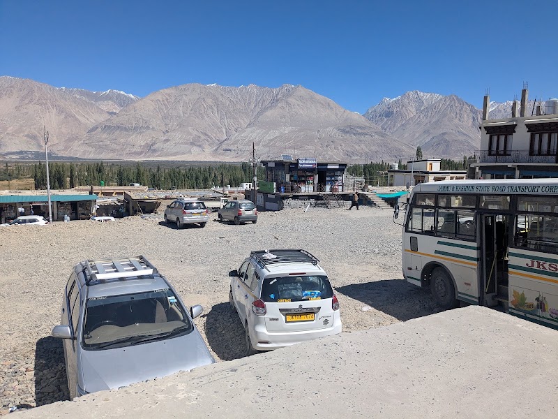 diskit bus stop - diskit bus stop, nubra, Nubra valley, near Cho cafe, Diskit, 194401