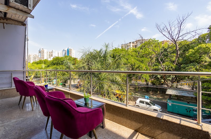 Hotel Diamond Stay By ASPL - Hotel Diamond Stay By ASPL H- Block, House. 57-A, Sector 51, Noida, Uttar Pradesh 201301, Sector 51, Noida, Uttar Pradesh 201303, India