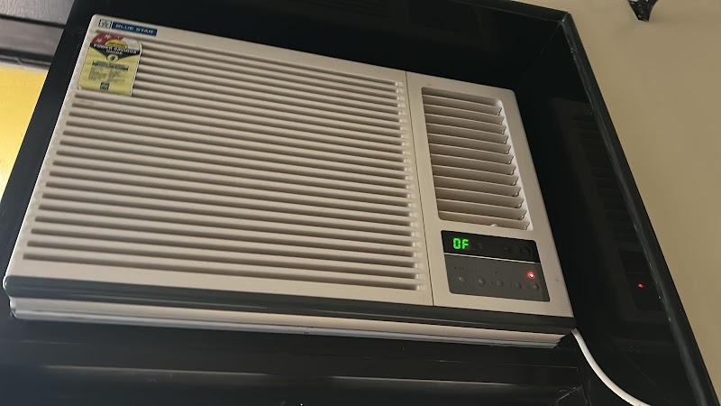 Second hand AC buyer and selling - Second hand AC buyer and selling Bus stop, Mahim - Sion Link Rd, near rahejaHospital Marg, opp. banvari compound, mahim east, Jalil compound, Mahim, Mumbai, Maharashtra 400016, India