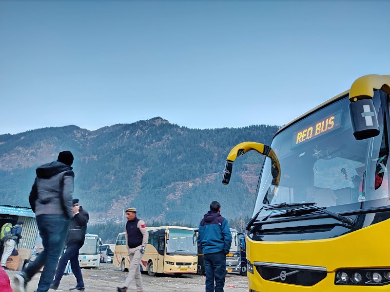 Private Volvo stand manali - Private Volvo stand manali, Mall Rd, Aleo, Manali, Nasogi, Himachal Pradesh 175131, India
