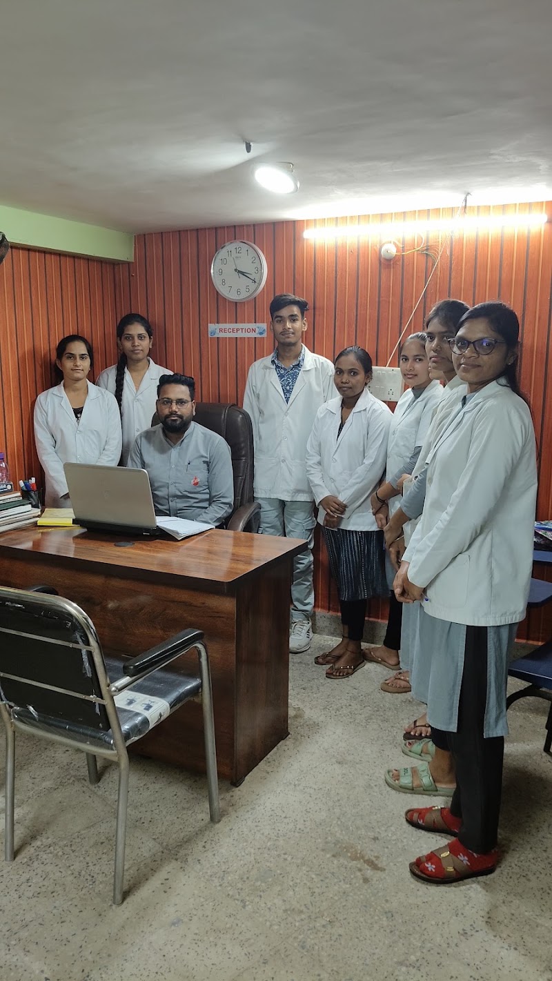 THE THAU PARAMEDICAL INSTITUTE & COUNSELLING CENTRE - THE THAU PARAMEDICAL INSTITUTE & COUNSELLING CENTRE, Magarpara Rd, near Kalyani hospital, Bilaspur, Masanganj, Chhattisgarh 495001, India